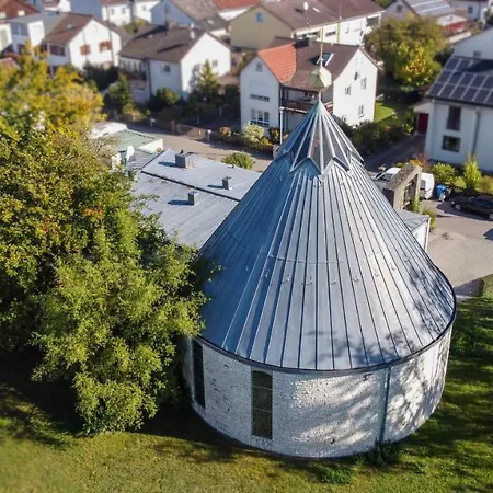 Dreamcation - Ehemaliges Pfarrhaus, 3d-tour, 4 Sz, Terrasse, Bbq, Kueche, Garten, 140qm Apartman Kelheim