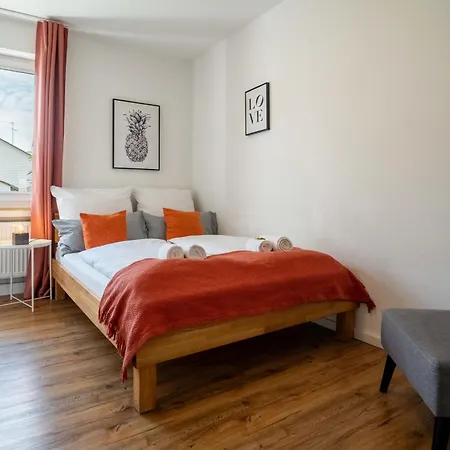 Apartman Dreamcation - Ehemaliges Pfarrhaus, 3d-tour, 4 Sz, Terrasse, Bbq, Kueche, Garten, 140qm